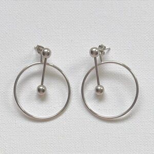 Modern Convertible Silver-Tone Drop Earrings – 2”